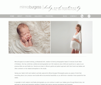 Minna Burgess Award-winning Professional Family Photographer 