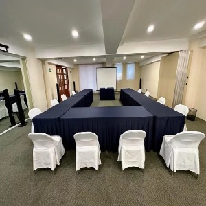 Suites Obelisk-https://suitesobelisk.com/